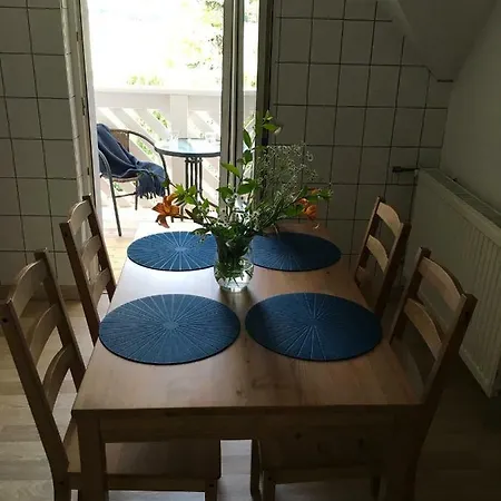 Babérsom Gyenesdiás