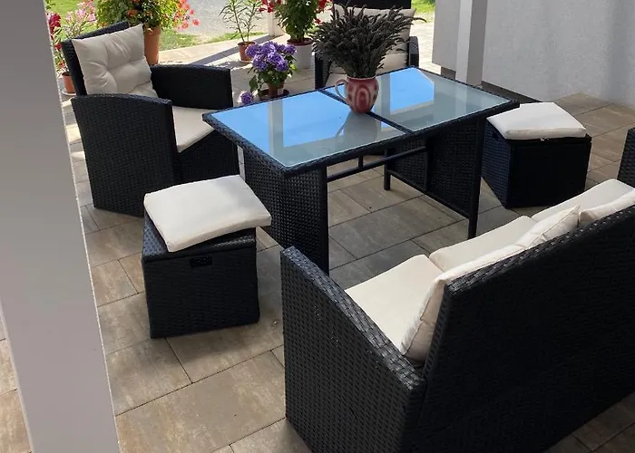 Babérsom Gyenesdiás