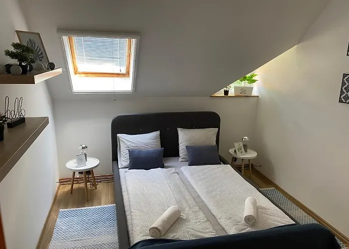 Babérsom Gyenesdiás