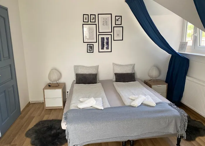 Babérsom Gyenesdiás