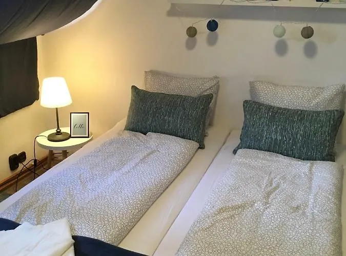 Babérsom Gyenesdiás